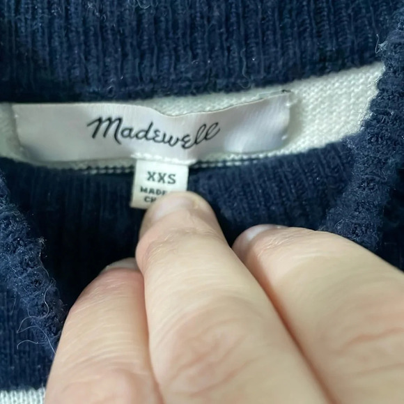 Madewell Navy & White Striped Wool Blend Oversized Sweater Size XXS (fits large) - Picture 5 of 6